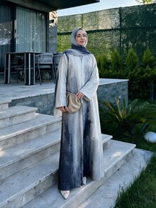 Yasmyna Women's Printed Casual Elegant Loose Long Robe With Headscarf - Grey - View 5