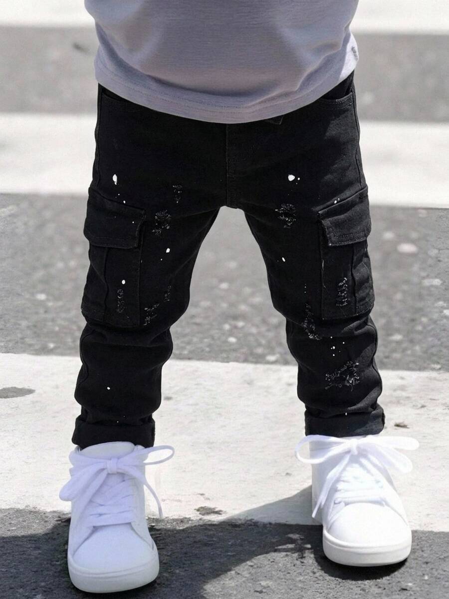 SHEIN Young Boy Fall/Winter Distressed Ripped Paint Spatter Black Denim Skinny Jeans With Cargo Pocket, For Streetwear - Black - View 1
