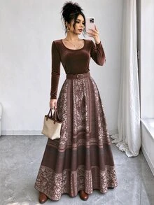 Elenzga Women's Fashion New Brown Square Neck Printed Fitted Base Layer Retro Lazy Weekend Holiday Travel 2 Pieces Set - Brown - View 3