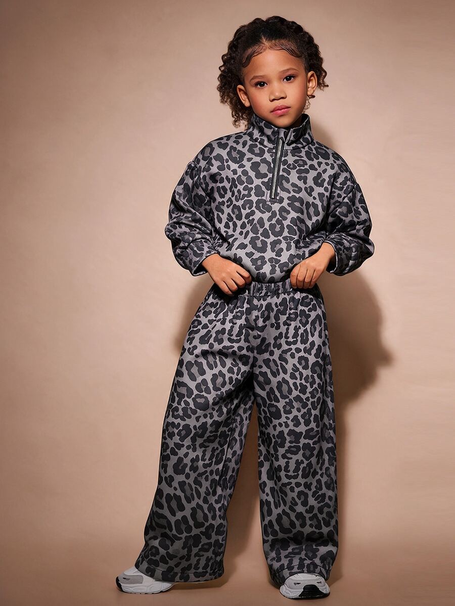 SHEIN 女童與幼兒 2 件式運動套裝,櫻桃感溫布料,包含半拉鍊立領上衣與寬鬆長褲,幼兒園秋季款 - 彩色 - 查看 1