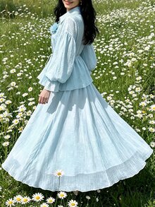 Seusyu 优雅褶皱黄色3D立体花卉系带灯笼袖上衣和松紧腰喇叭裙两件套，浪漫显瘦，适合女性 - 藍色 - 查看 7