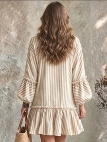 Ceyna Đầm ngắn cổ chữ V sọc dọc xanh trắng phong cách Boho Bohemian, tay chuông bèo hai lớp dáng rộng, vải linen tre, đi du lịch mùa thu - Màu be - Xem 2