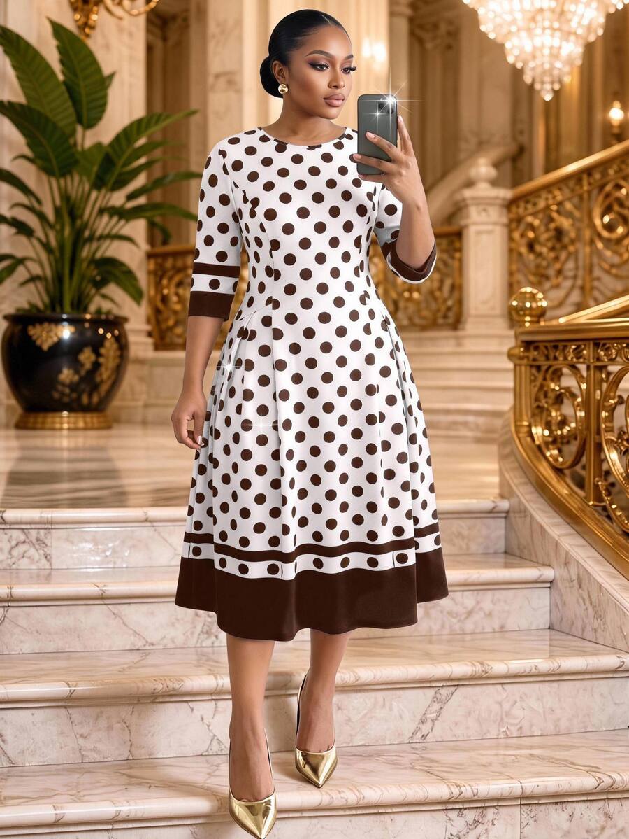 SHEIN Lady CURVE 大尺碼圓領短袖波點條紋百褶洋裝 A字版型 白色 夏季 1920年代復古優雅 辦公室雞尾酒會正式場合派對晚宴禮服 - 棕色 - 查看 1