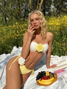 SHEIN Swim Women's Summer Beach 3D Floral Decor Bandeau Bikini Top And Triangle Bottoms Two-Piece Swimwear Set - Yellow - View 8