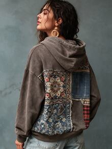 Resyla Women's Casual Vacation Style Patchwork Floral Pattern Drop Shoulder Loose Hooded Sweatshirt - Multicolor - View 2