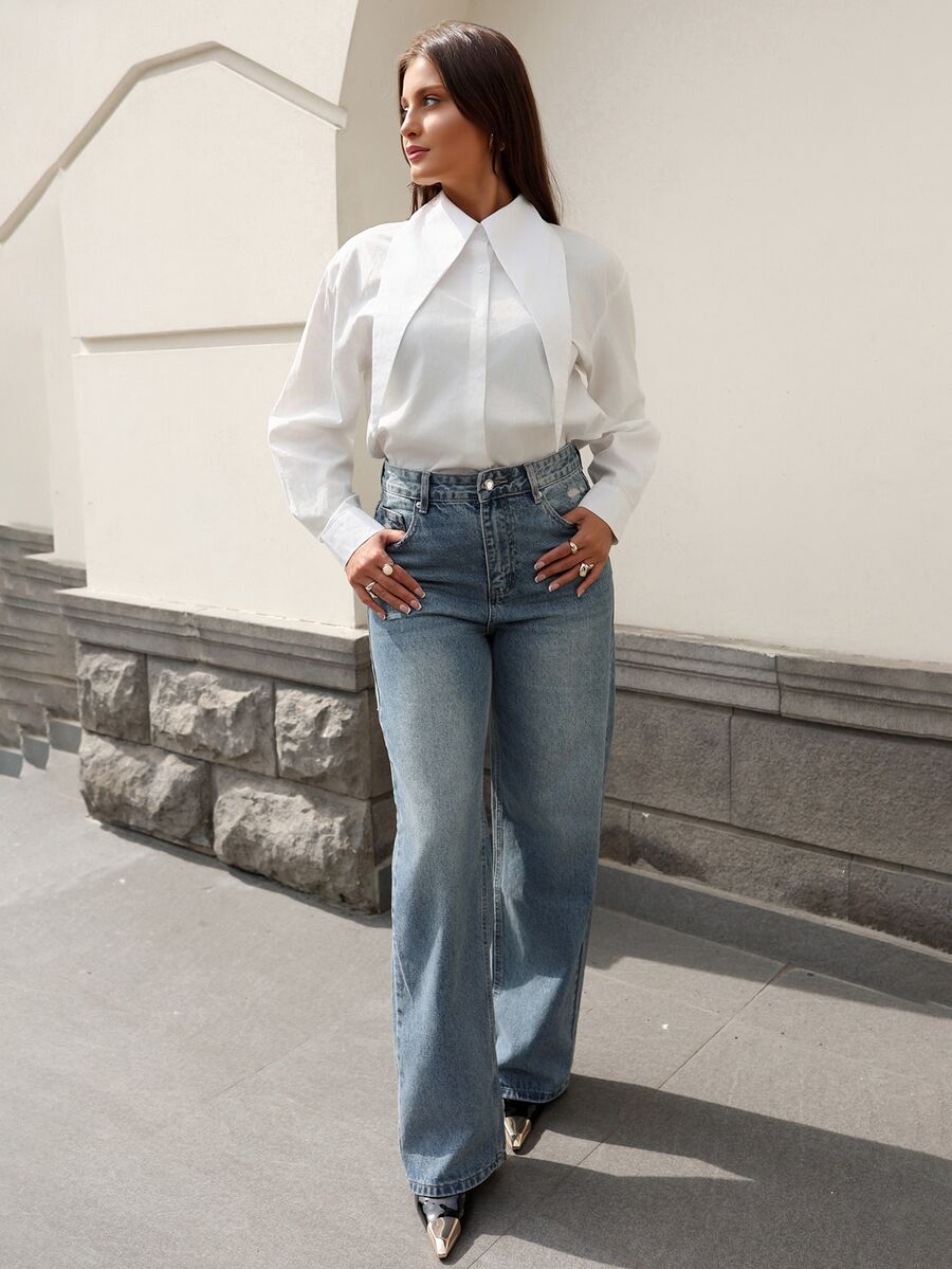 Women's Casual Distressed Rhinestone Embellished Straight Leg Jeans