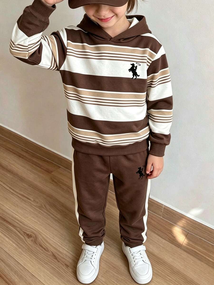 小男孩 2 件套休閒時尚春/秋/冬男孩連帽衫與運動長褲套裝,學院風條紋小馬圖案,彈性柔軟面料,春/秋/冬男孩套裝,適合休閒外出、返校、派對、戶外野餐、街拍、校園、假期、禮物 - 彩色 - 查看 1
