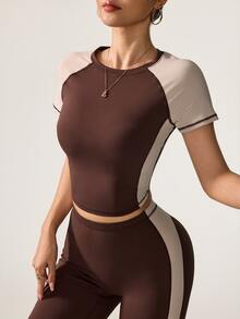 SHEIN Women's Striped Colorblock Short Sleeve Top And Fitted Capris Sports Set - Brown - View 3