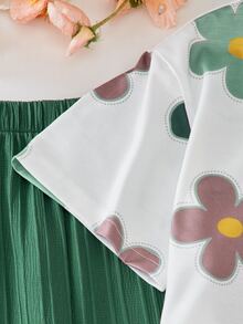 SHEIN 青少年女孩 2件組 短袖圓領花卉滿版印花T恤與高腰寬腿褲套裝，夏季 - 綠色 - 查看 8