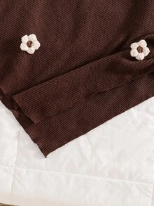 SHEIN Tween Girls Outfits Set Asymmetrical High Neck Dark Brown Long Sleeve T-Shirt Top Paired With Pants Fall Clothes Back To School Family Cute Matching - Brown - View 5