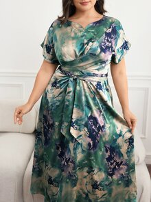 Seusyu Plus Size Women Tie Dye Bat Print Ruched Elegant Midi Dress, Short Sleeve - Multicolor - View 8