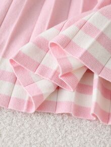 Váy len họa tiết răng sói hồng cho bé gái, phong cách preppy, tay dài, cổ tròn, trang trí kim loại, túi giả, cổ bèo - Hồng - Xem 9