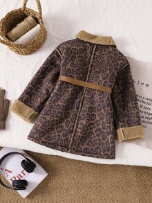 SHEIN Áo khoác dáng dài trẻ em nữ mùa thu/đông họa tiết da báo, phối lông cừu nhân tạo ở cổ bẻ, phong cách thời trang - màu nâu - Xem 2