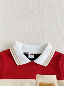 SHEIN 2件組幼兒男童 Polo 領長袖上衣與長褲套裝，可愛紅色米色黑熊貼布口袋條紋拼接款，休閒秋季穿搭，紅色上衣與黑色上衣可換穿 - 紅色 - 查看 6