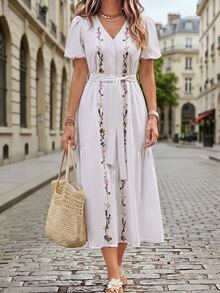 Hansera 2026 Spring/Summer New Regular Women's Extra Long V-Neck Embroidered Short Sleeve Dress - White - View 3