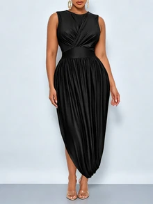 SOLERSUN Plus Size Women Solid Color Pleated Casual Party Dress - Black - View 8
