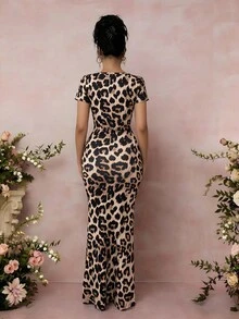 Rafferiza Women's Leopard Print Ruched Waist Bodycon Maxi Dress,Black Animal Print Long Dresses For Winter Vacation Beach Date Spring/Summer - Brown - View 2