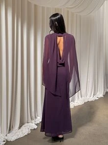Aloruh Gaun Elegan Wanita Warna Polos dengan Kerah Model Cowl dan Hem Model Fishtail - Purple - View 5