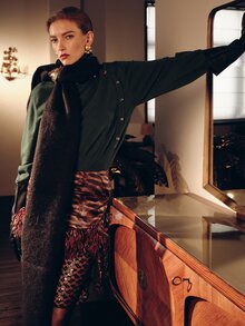 MOTF PREMIUM WOMEN'S WAIST-CINCHING WOOL SWEATER WITH METAL BUCKLE, AUTUMN/WINTER - Green - View 9