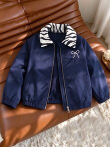 SHEIN 1件女童秋冬新款返校深藍色拉鍊夾克，可愛蝴蝶結刺繡長袖外套，小女孩斑馬紋翻領休閒上衣，韓風時尚棒球夾克風衣，兒童百搭旅行保暖冬季穿搭，校園風寬鬆落肩外套 - 藏蓝色 - 查看 4