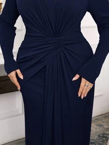 Modelyn 大尺碼優雅星空素色V領長袖荷葉邊洋裝 正式婚禮海軍藍秋季新年派對 - 藏蓝色 - 查看 7