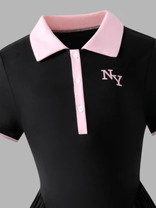 SHEIN 青少年女孩學院風休閒短袖 Polo 領拼接撞色字母印花 A 字迷你洋裝 喇叭裙 開學季日常穿搭服飾 - 黑色 - 查看 7
