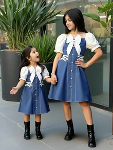SHEIN 女童时尚休闲蝴蝶结装饰拼接牛仔效果连衣裙，休闲度假连衣裙，适合户外和海滩夏季度假，时尚单品，适合散步和拍照 - 藍色 - 查看 5