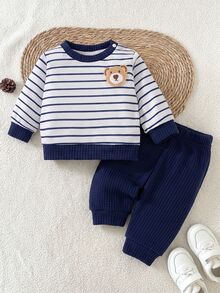 SHEIN 0-12 Months Newborn Spring/Autumn Striped Long Sleeve Sweatshirt & Sweatpants 2-Piece Set, Baby Boy Bear Patch Long Sleeve Top & Cuffed Long Pants Outfit - Navy Blue - View 2
