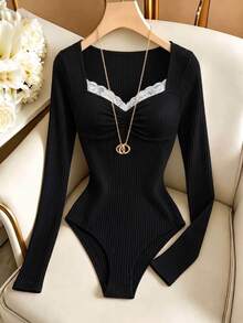 SHEIN LUNE Women's Autumn/Winter Casual Sexy Knit Ribbed Contrast Lace Trim Ruched Front Long Sleeve Slim Fit Bodysuit Going Out Black And White - Black - View 1