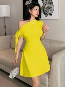 SHEIN Unity 女士不对称系带腰部短裙 - 芥末黃 - 查看 7