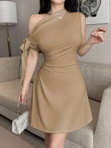 SHEIN Unity 女士不对称系带腰部短裙 - 卡其色 - 查看 4