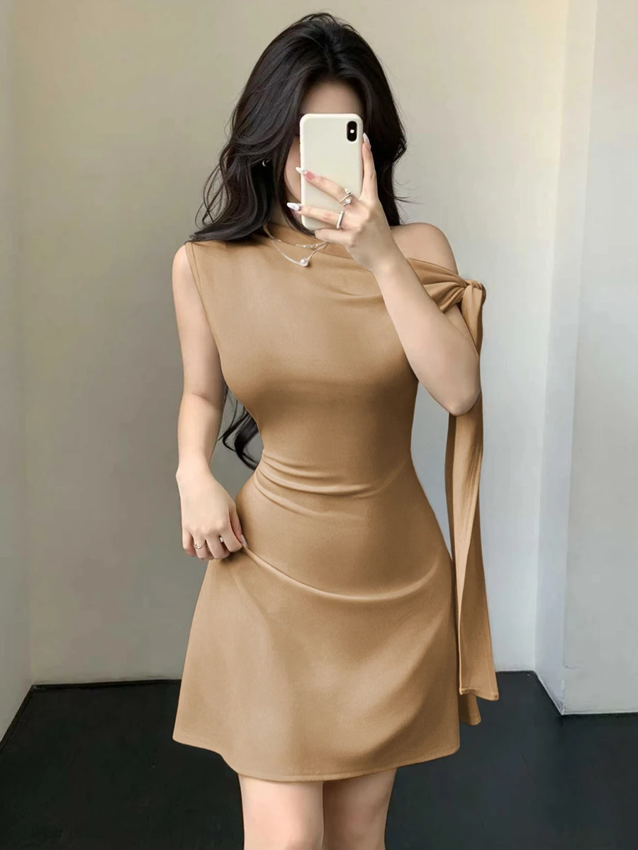 SHEIN Unity 女士不对称系带腰部短裙 - 卡其色 - 查看 1
