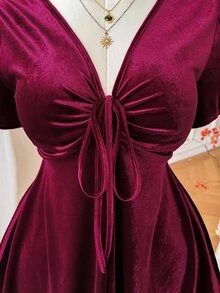 Comfortcana Gaun Kencan Seksi Wanita Ukuran Besar Warna Polos Leher V Berlipit untuk Natal - Burgundy - View 5