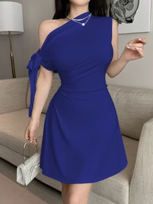 SHEIN Unity فستان قصير للنساء بخصر مربوط بشكل غير متماثل - أزرق غامق - مشاهدة 5
