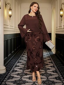 SHEIN Clasi 大尺碼刺繡細肩帶洋裝搭配網紗上衣 2件套 派對晚餐正式雞尾酒會 棕色優雅聖誕巧克力棕秋季 - 棕色 - 查看 4