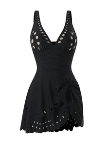 SHEIN Swim Mature Solid Color Cutout Skirt One-Piece Swimsuit - Black - View 5