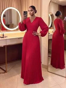 SHEIN Lady CURVE فستان سهرة أنيق مطوي برقبة على شكل حرف V بمقاسات كبيرة لعيد الميلاد - الأحمر - مشاهدة 6
