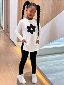 SHEIN Tween女孩秋冬休閒童裝街頭風黑白印花長袖長版T恤搭配保暖內裡內搭褲2件套，日常穿著 - 黑與白 - 查看 5