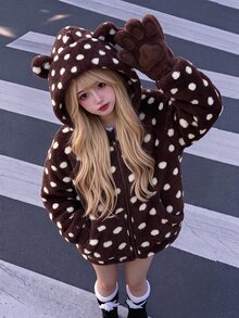 SHEIN 2件組 青少年女孩冬季可愛甜美波點印花毛絨口袋 3D熊耳設計帽子與夾克外套 - 棕色 - 查看 3