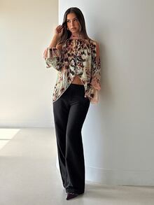 Aloruh Boho Stand Collar Tie Long Sleeve Flared Asymmetrical Hem Chiffon Printed Women's Blouse - Multicolor - View 6