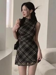 DAZY Women's Sleeveless Plaid Cinched Waist Mini Dress School - Black - View 4