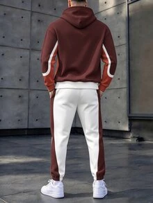Manfinity Homme طقم هودي وجوجر فضفاض برباط من البوليستر بتصميم جرافيك ريترو وألوان كتلية باللون الأحمر البني والبرتقالي الداكن لملابس الشارع - متعدد الألوان - مشاهدة 2