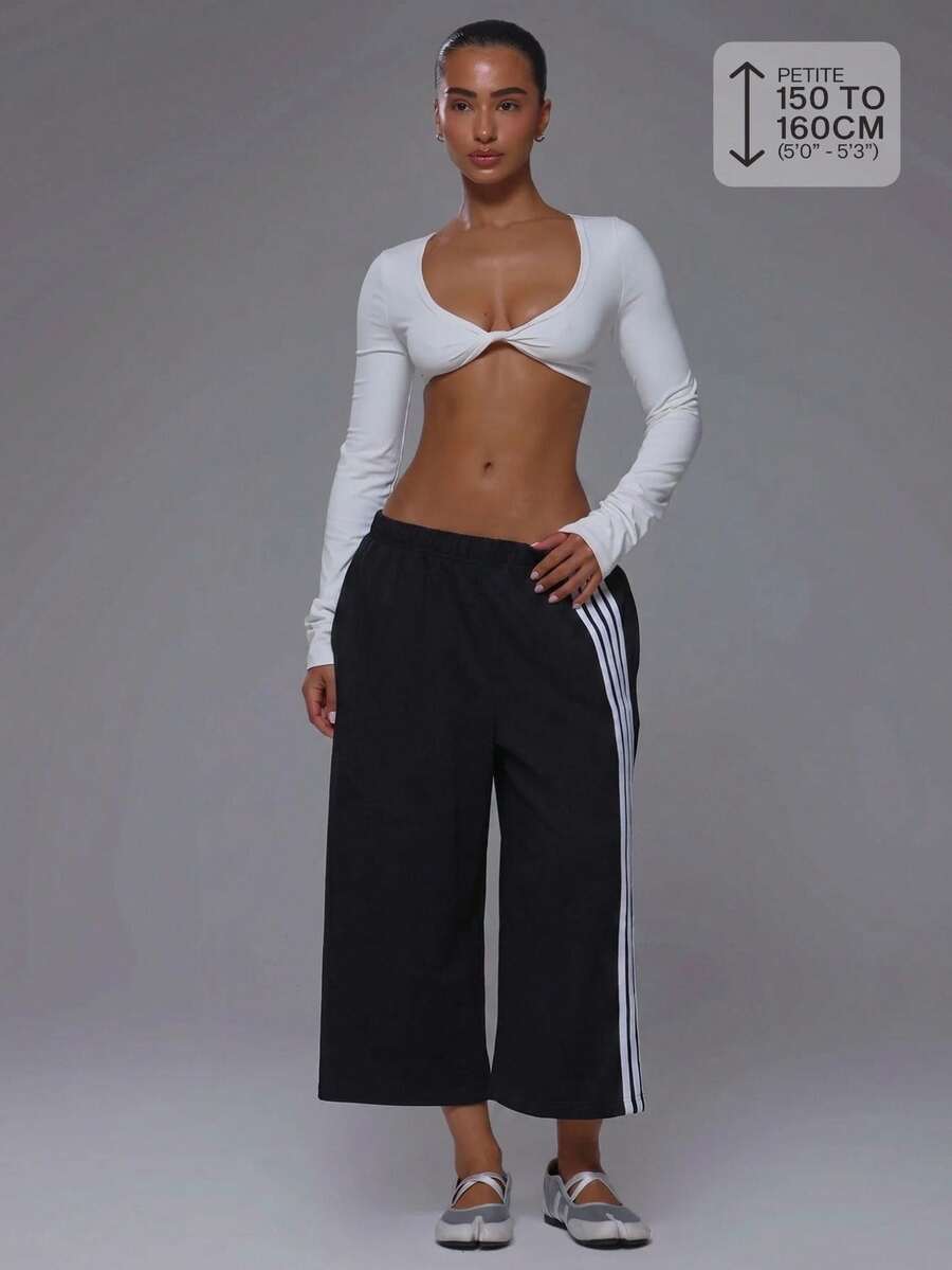 Musera Petite Stripe Side Elasticated Waist Sweatpant Jorts Active Petite Daily Active Gym Workout Fall Autumn Winter Pilates - Black - View 1