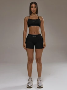 Musera Petite قطعتان حمالة صدر رياضية بحمالات وظهر مكشوف مع شورتات صغيرة ضيقة مناسبة للنشاط اليومي والتمارين الرياضية في الجيم والبيلايتس في فصلي الخريف والشتاء - الأسود - مشاهدة 5