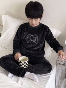 Autumn/Winter 2 Pieces Boys' Loungewear Set, Long Sleeve Pullover Top And Pants, Black Flannel Fabric With Fleece Lining, Thickened Top With Game Console Embroidery Design, Simple Fashion Style - Black - View 1
