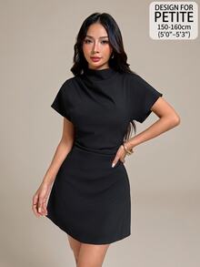 SHEIN PETITE فستان صيفي قصير كاجوال يومي للنساء بلون موحد وتصميم مطوي - الأسود - مشاهدة 8