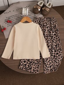 SHEIN Young Girl Cherry Pattern Long Sleeve T-Shirt Leopard Print Pants Casual Western Baby Matching Mommy Daughter 7th Birthday Gifts Outfit Brown Fall - Beige - View 2