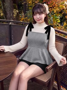 Bijouette Pure Desire Style Bowknot Shoulder Strap Plus Size Camisole, Black Velvet Bows On Both Shoulders, Sweet And Exquisite, Herringbone Textured Fabric, Thick And High-Quality, Cinched Waist With Ruffle Hem To Cleverly Conceal Belly Fat, Loose And Inclusive Fit Suitable For Body Types; Can Be Paired With Semi-High Neck Bell Sleeve Inner Layer For Layered Look, Perfect For Daily Commute And Outings - Grey - View 5