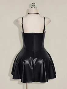 SHEIN ICON 女款大尺碼復古哥德風性感都市優雅個性Y2K黑色PU吊帶裙裝 秋季萬聖節派對夜店穿搭 - 黑色 - 查看 10