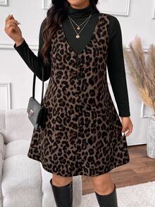 Lounesse Bộ 2 món size lớn gồm áo tay dài cổ cao màu trơn và váy họa tiết da báo - Nhiều màu - Xem 3